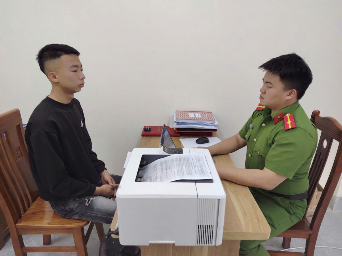 Khởi tố bị can 19 tuổi về hành vi đánh bạc trên không gian mạng